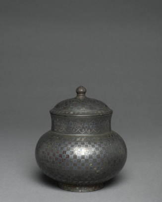 Tobacco Box and Cover
