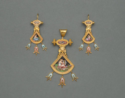 Earring