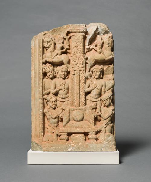Fragment of a Casing Slab Depicting the Buddha’s First Sermon