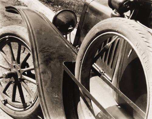 Ford Side Toward Front