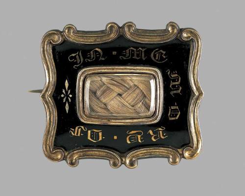 Brooch