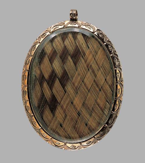 Brooch