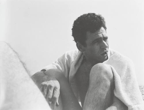 (James Agee, Old Field, Long Island, New York)