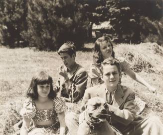 (Blair Fuller, Jill Fuller, Sage Fuller [Cowles] and Cass Canfield, Jr., Bedford, New York)