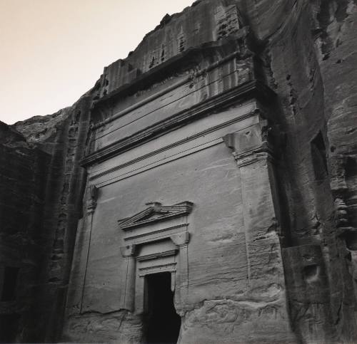Tomb 813, Outer Sig, Petra, Jordan