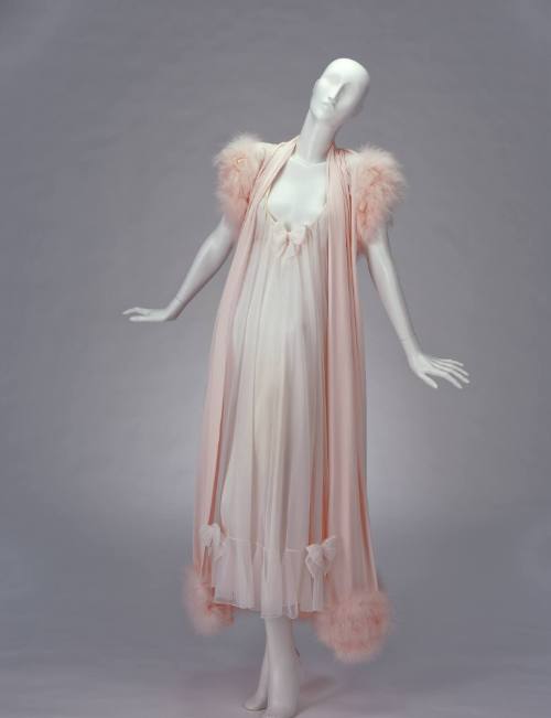 Nightgown, Peignoir, and Belt