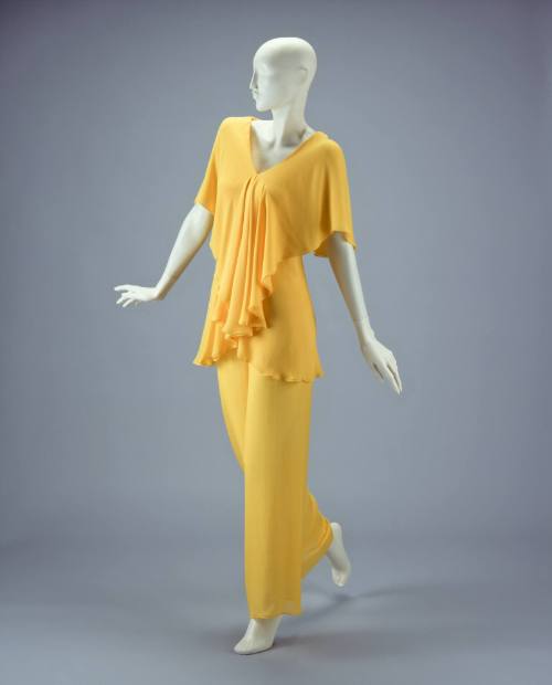 Ensemble: Blouse and Pants