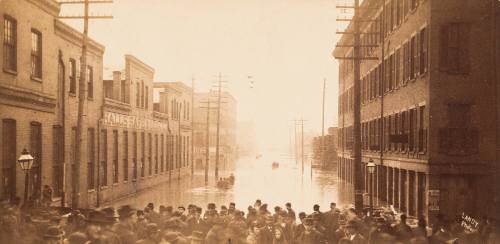 Central Avenue, Looking South