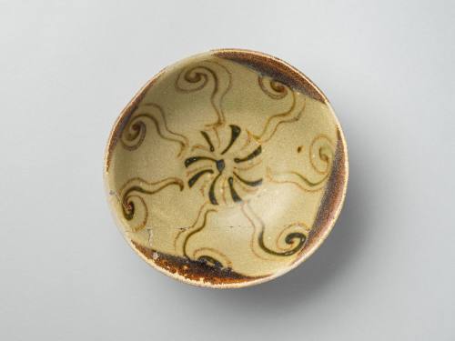 Bowl with Cloud Patterns