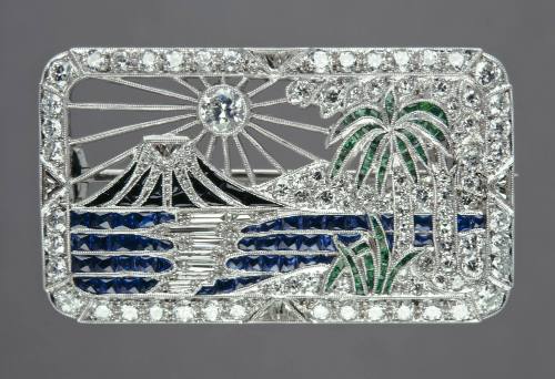 Brooch