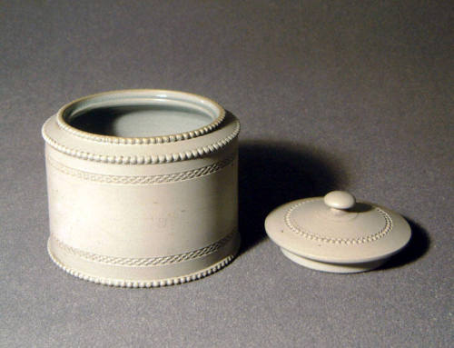 Sugar Bowl (with Lid)